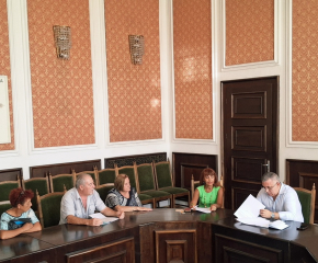 Сливен: Организационни въпроси, идеи и сигнали от граждани в приемния ден на кмета Стефан Радев